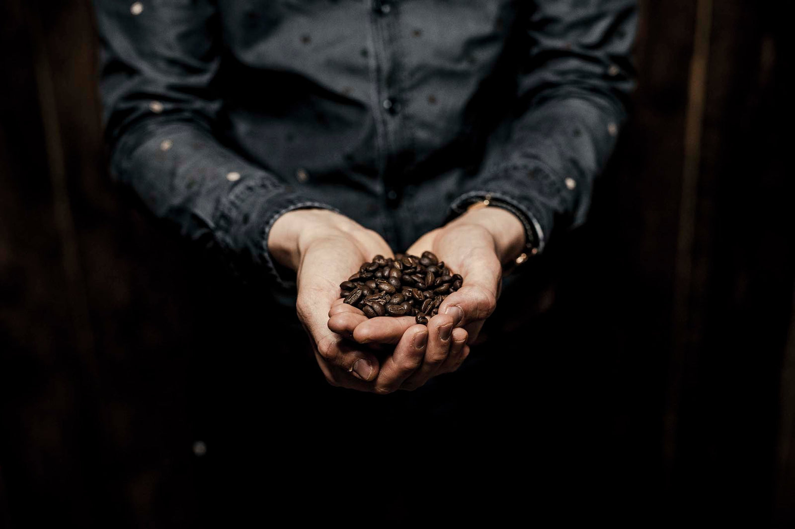 Was passiert beim Rösten von Spezialitätenkaffee?